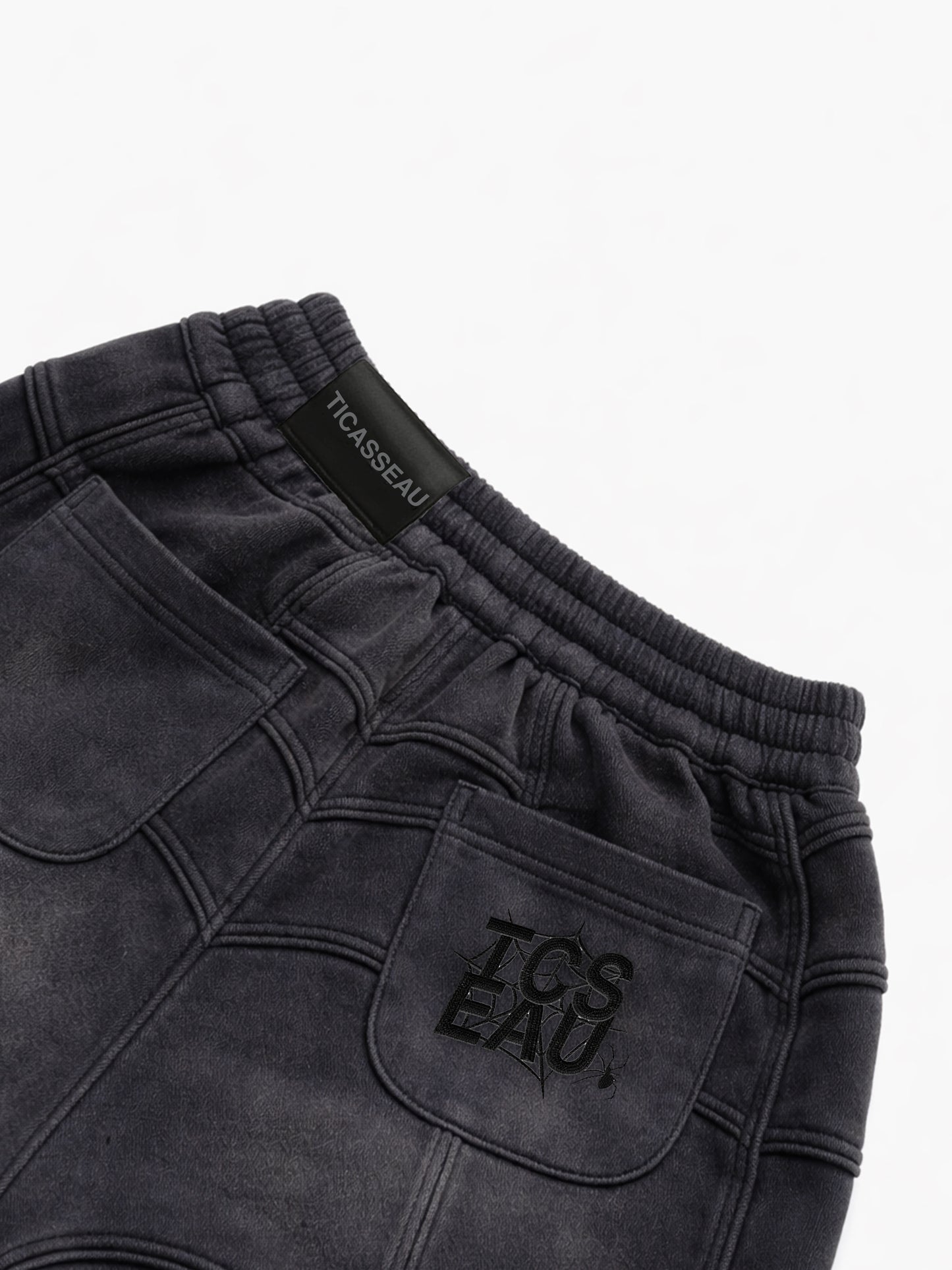 SPIDER JOGGERS - Black Shorts